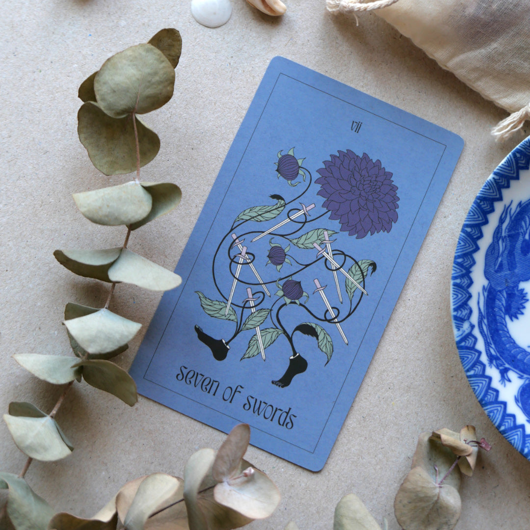 Rosa Obscura Tarot Deck