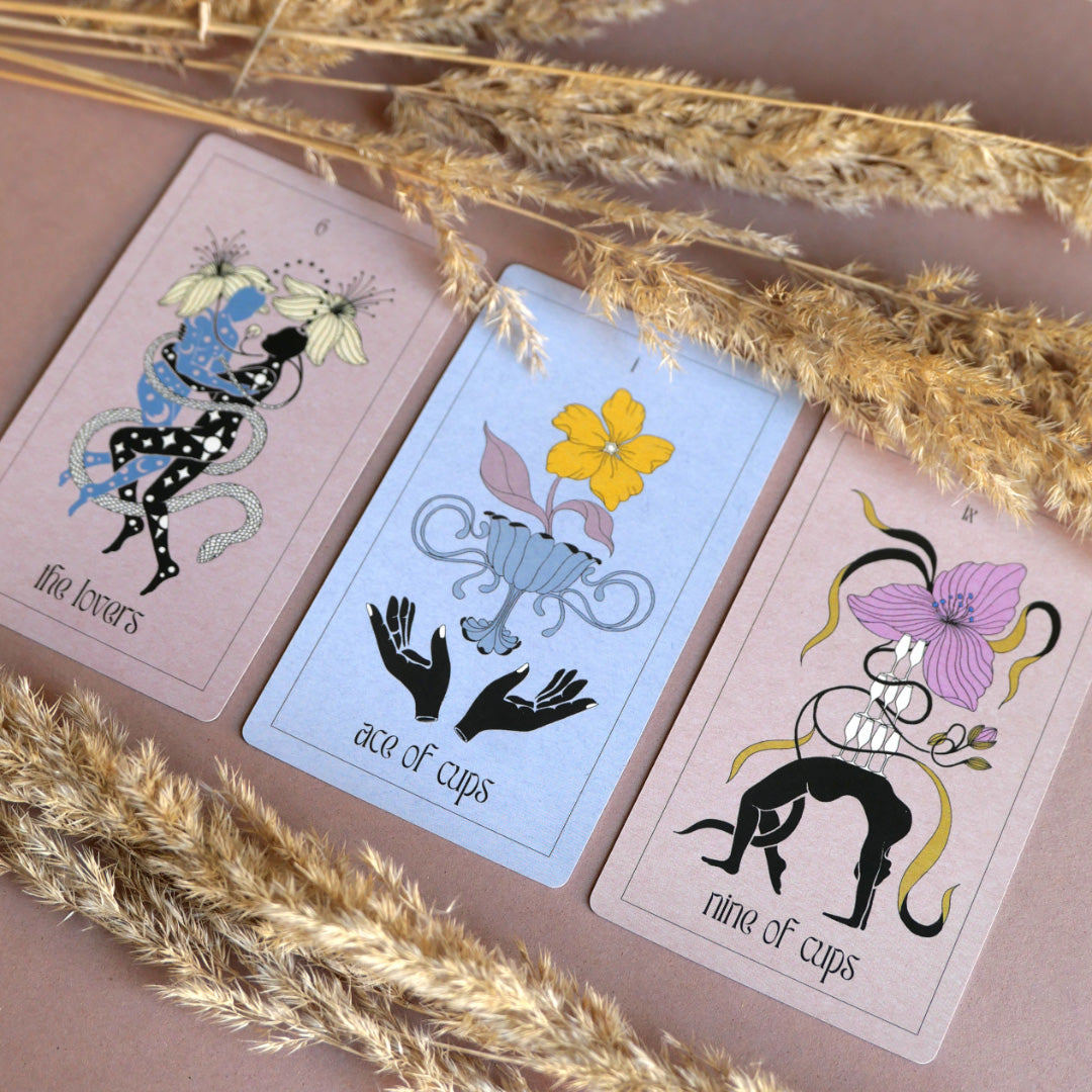 Rosa Obscura Tarot Deck