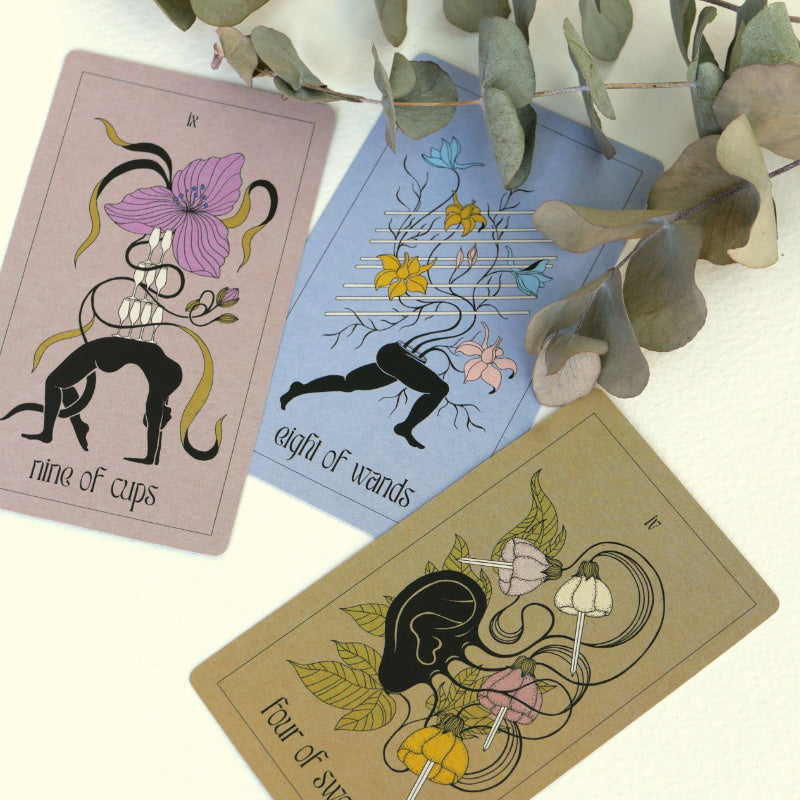 Rosa Obscura Tarot Deck