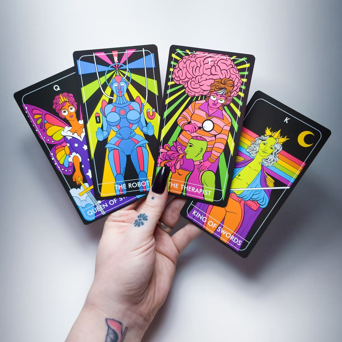 The Rosalarian Tarot: A Nontraditional Meditation Deck