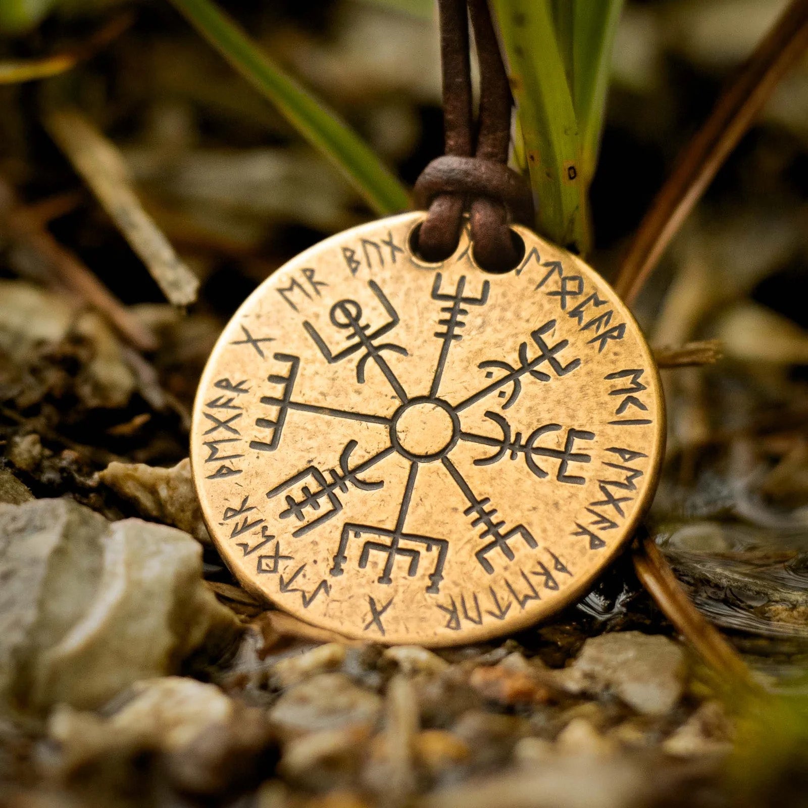 Vegvisir Norse Compass - Bronze Coin Necklace