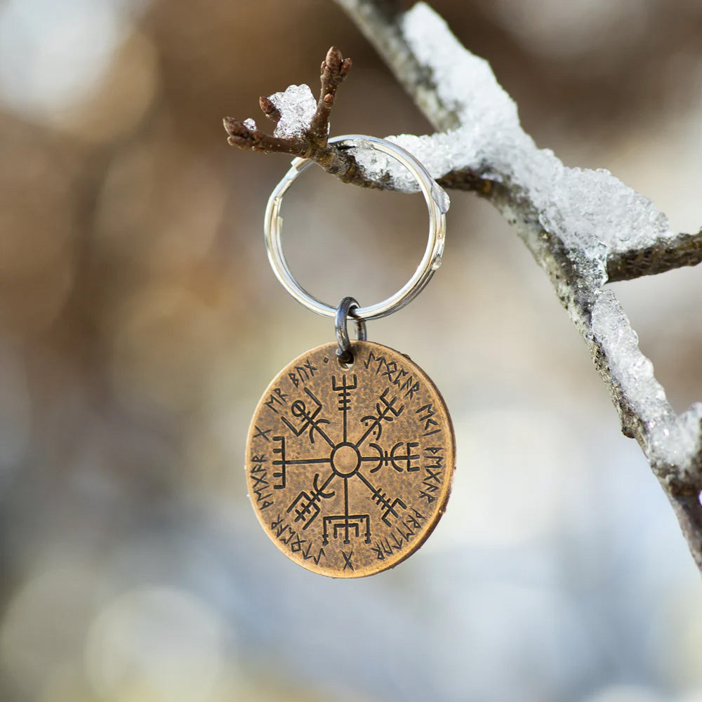 Vegvsir Wayfinder Bronze Keychain