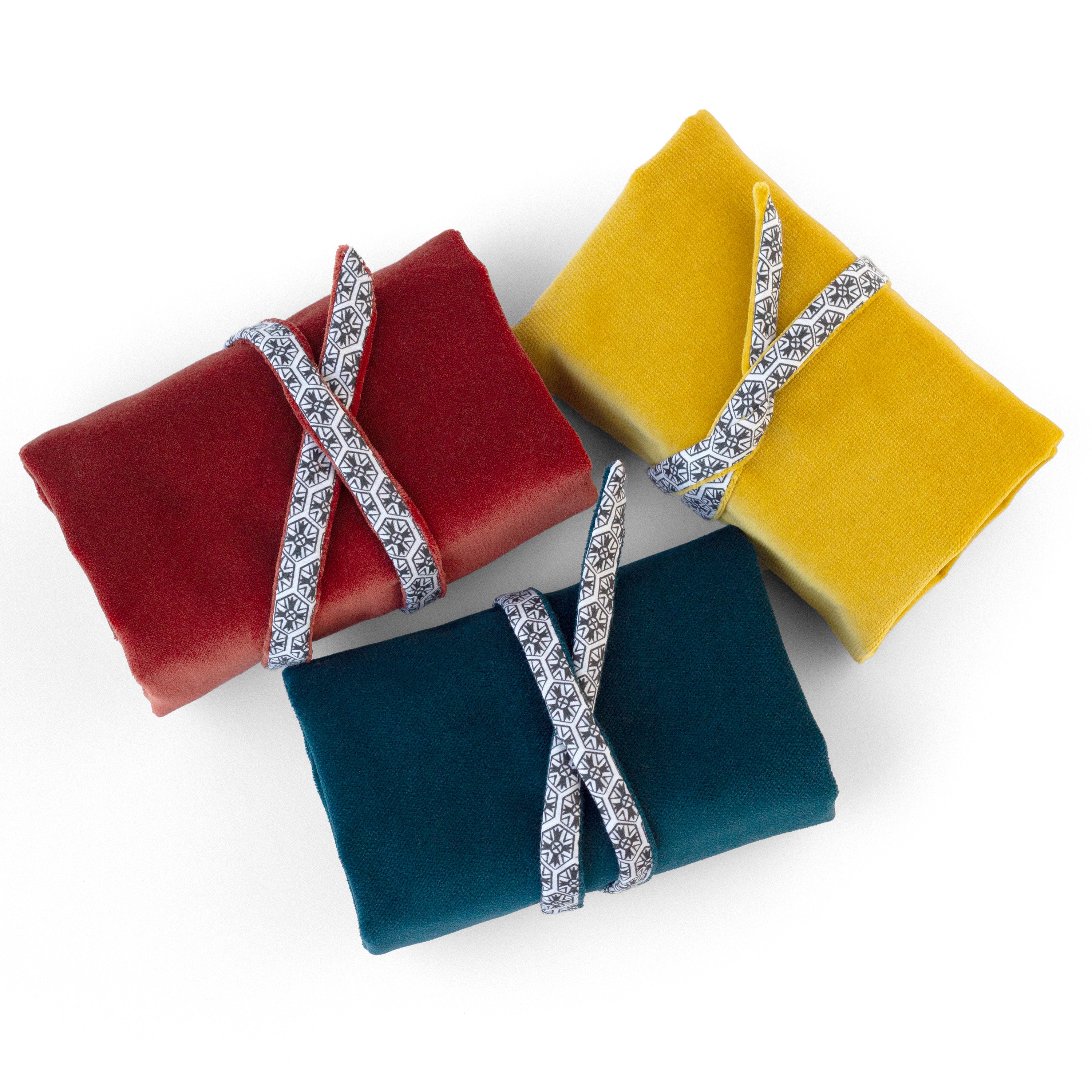 Velvet Wrap and Reading Cloth