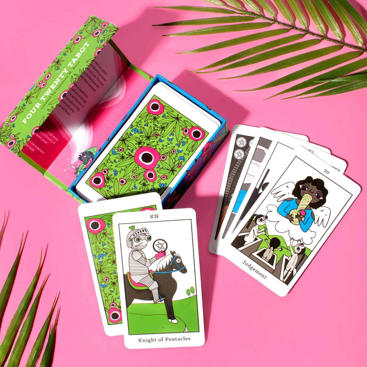 Four-Twenty-Tarot-Open-Box.jpg 