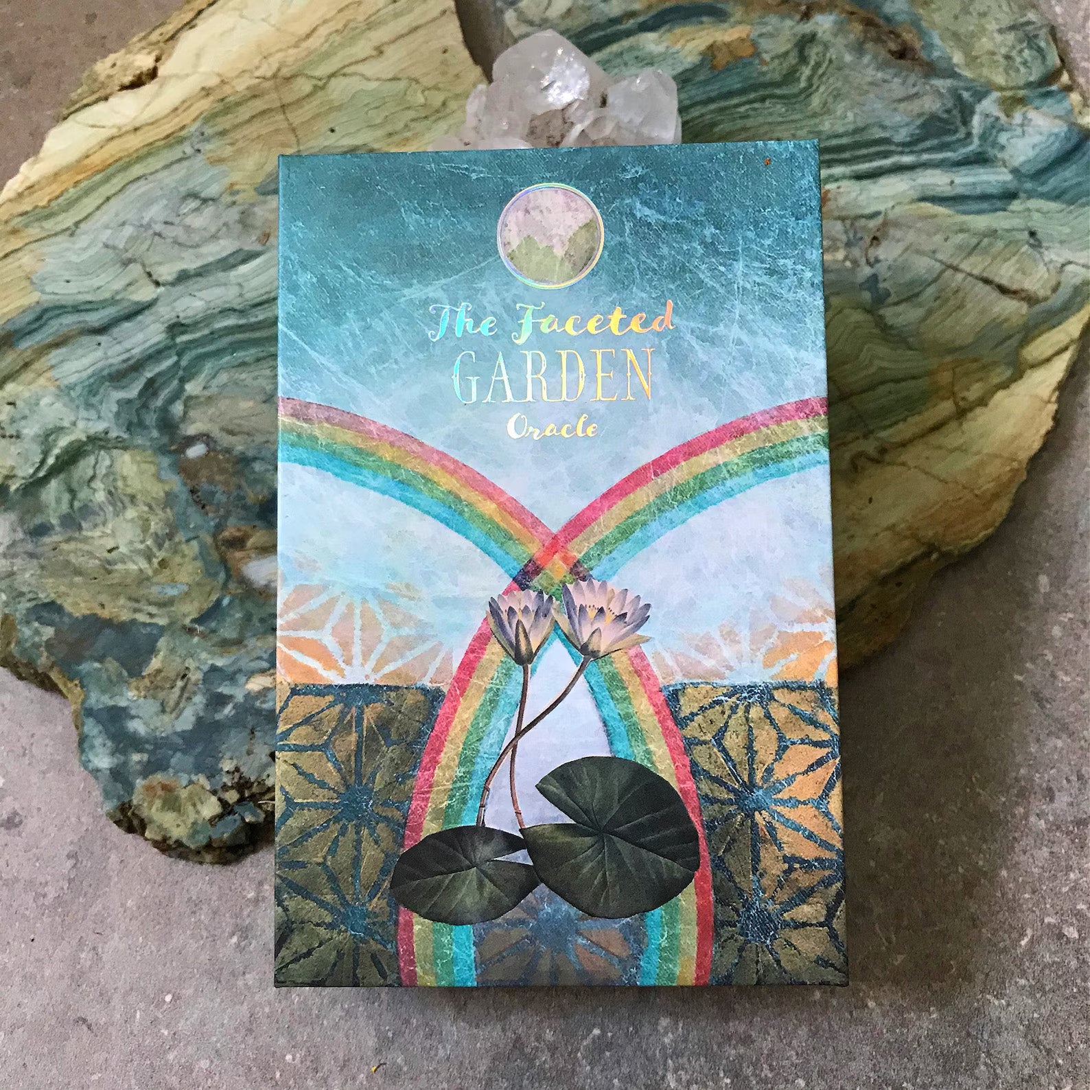 The Faceted Garden Oracle